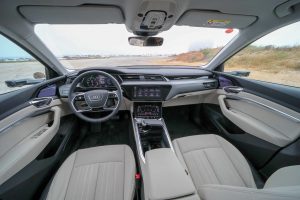 Audi's Virtual Mirror - Screen
